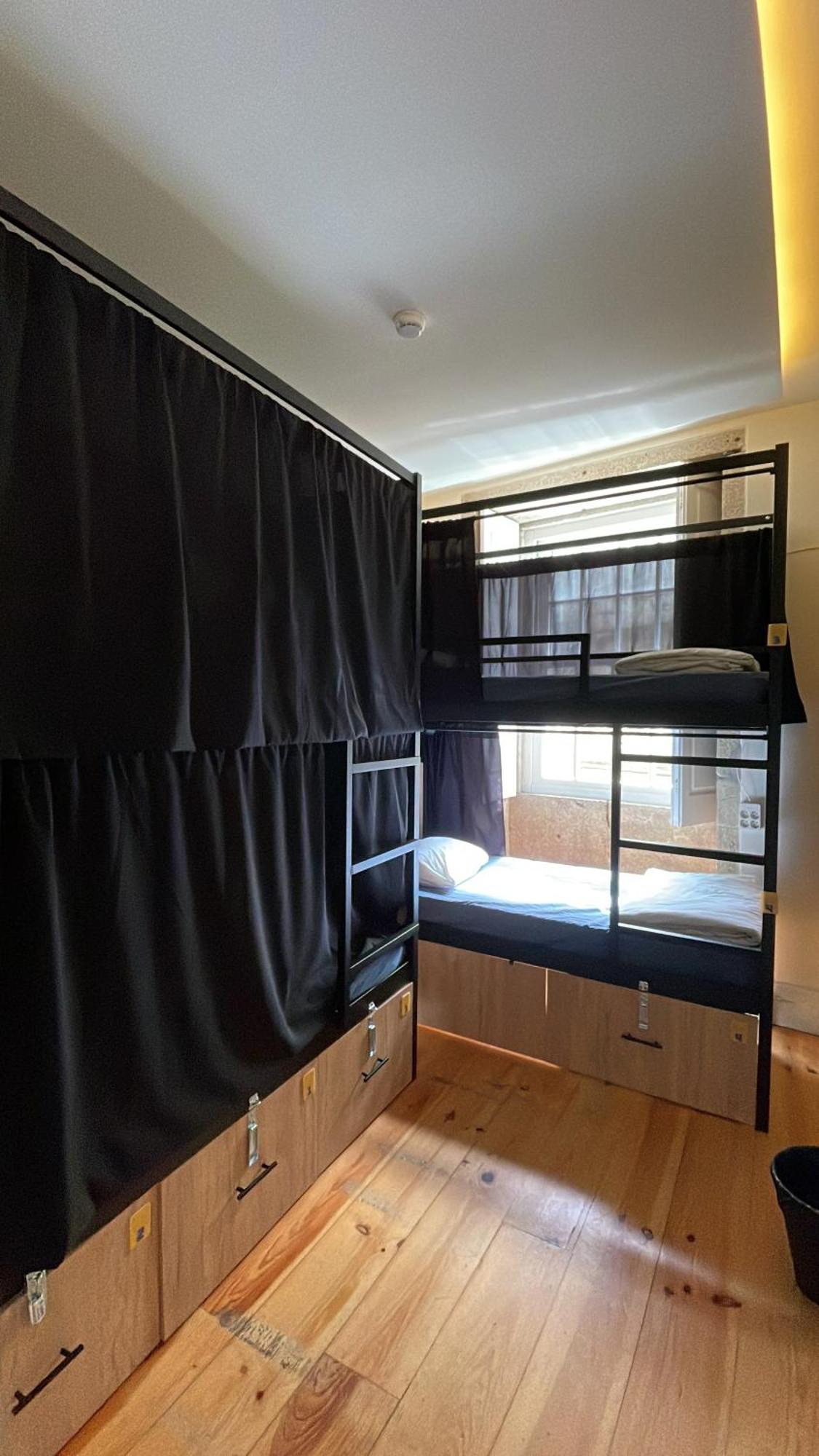 Onefam Ribeira Hostel Porto Ngoại thất bức ảnh